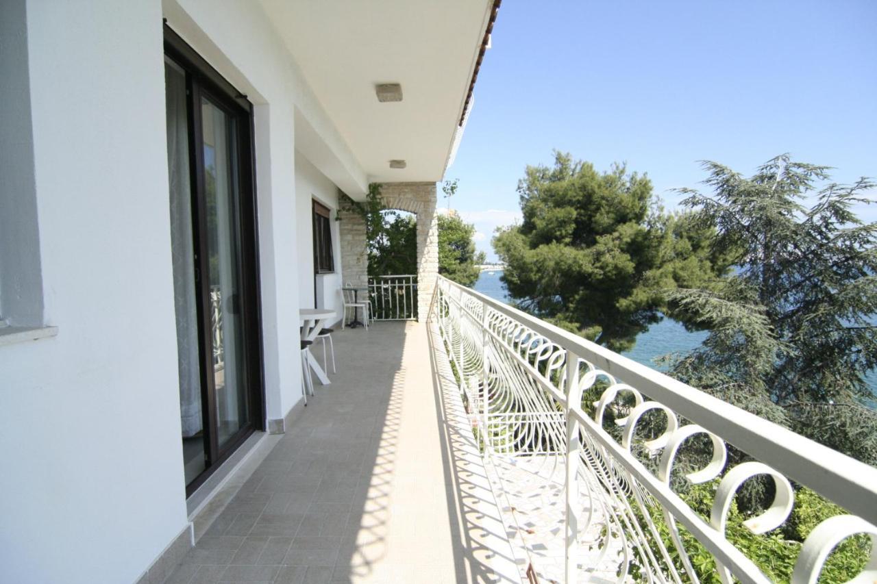 Apartments Marta Trogir Eksteriør bilde